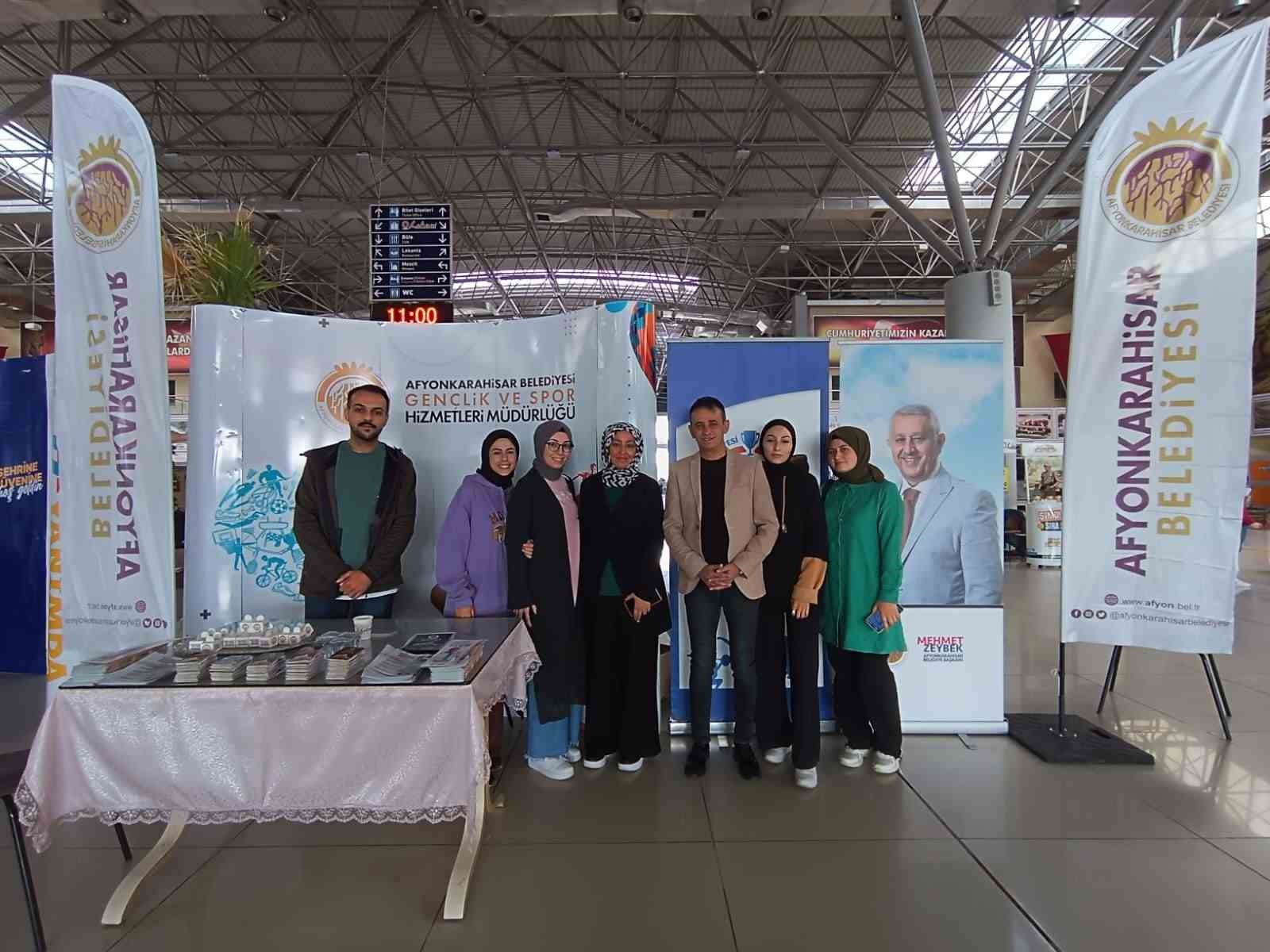 Afyonkarahisar Belediyesi, Öğrencileri Yalnız Bırakmıyor