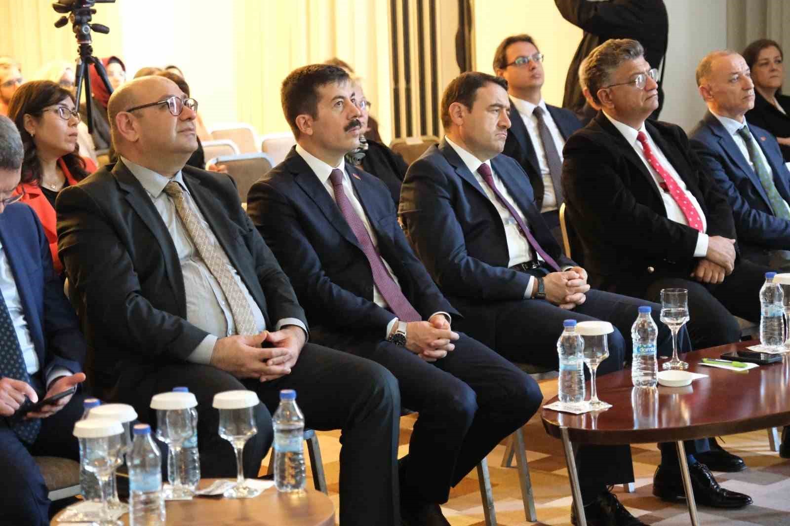 Kütahya'ya Toksikolojik Analizler Laboratuvarı açılıyor.