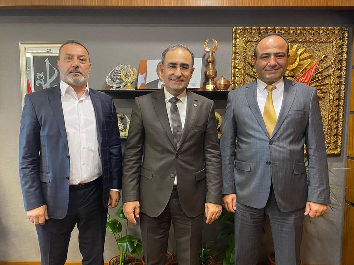 Hasan Arslan, Malatya İl Sağlık Müdürü Erhan Berk ve Sağlık Bakanlığı daire başkanı Suat Çoban'ı gazi Meclis'te ağırladı.