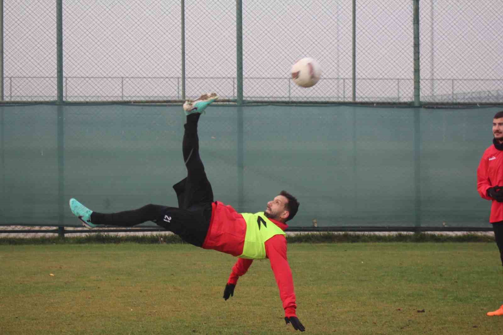 Afyonspor, Bursaspor maçı için hazırlanıyor