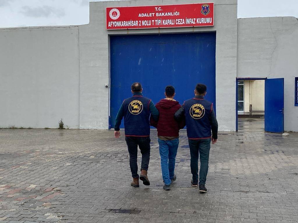 15 Yıl Hapis Cezalı Aranan Şahıs Yakalandı