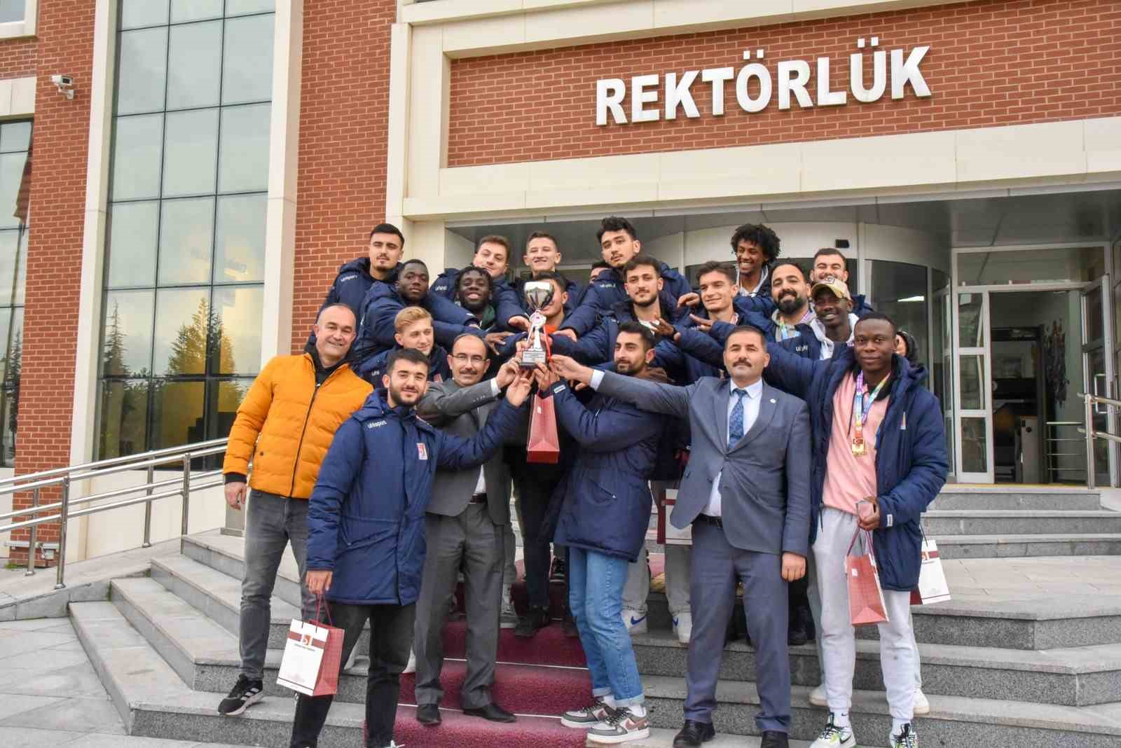 Bilecik Üniversitesi Futbol Takımı Süper Lig'e Yükseldi