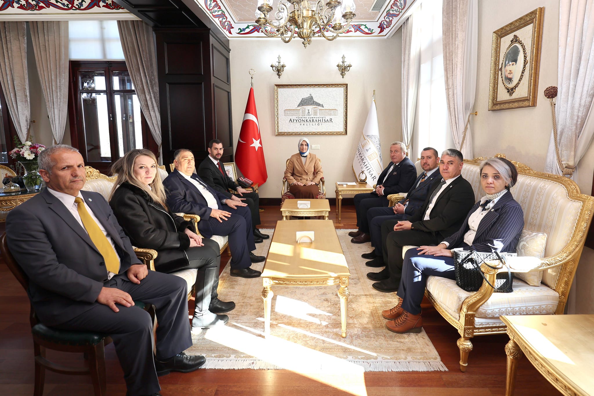 Afyonkarahisar Valisi İyi Parti İle Toplantı Yaptı
