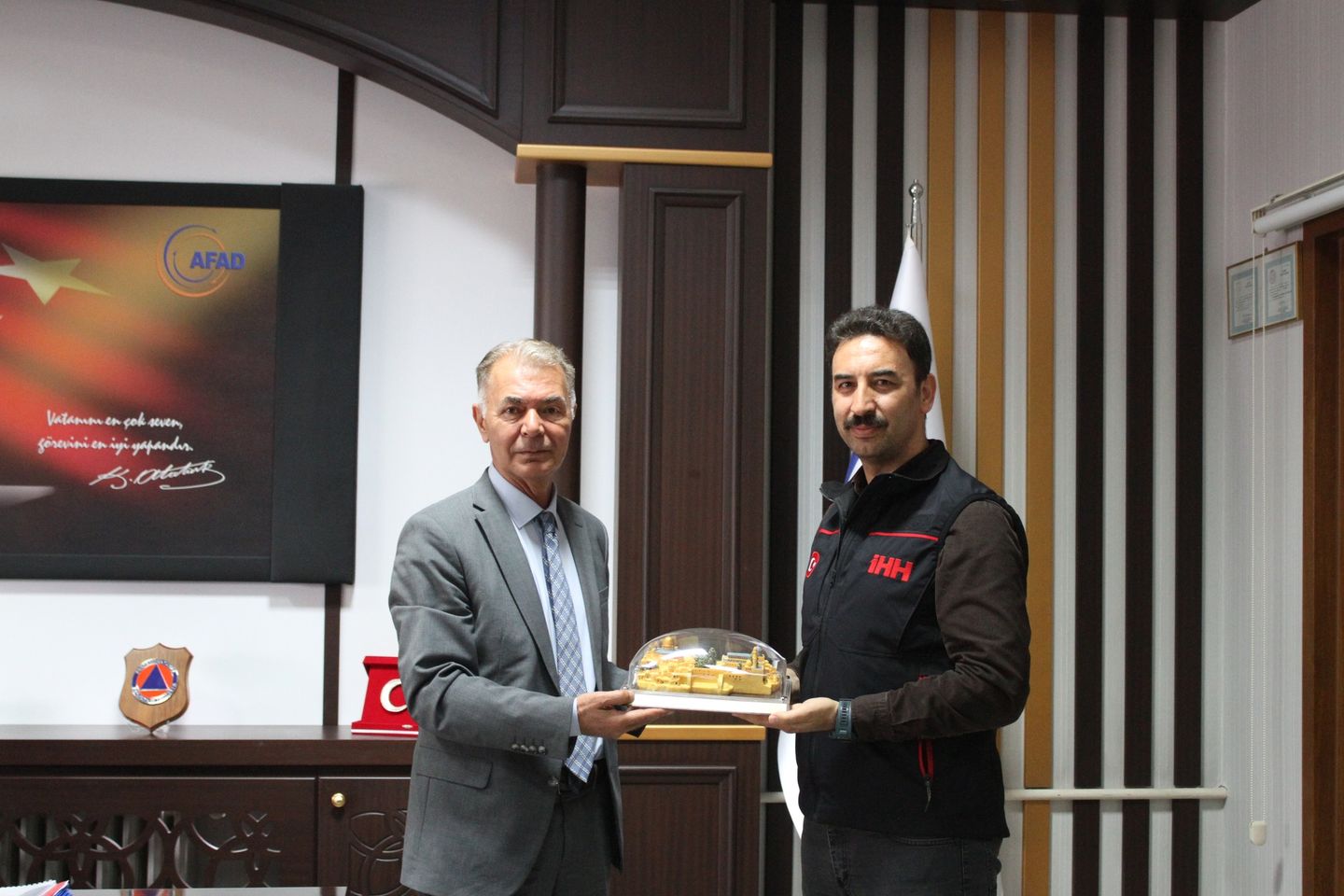 İHH, Afyonkarahisar İl Müdürü ile buluştu