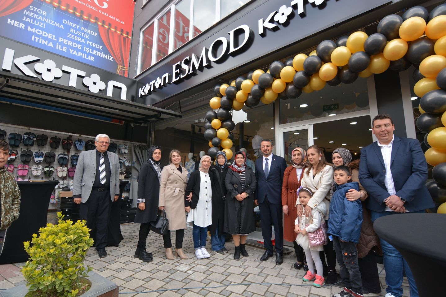 Sandıklı'da Yeni İşletme Açıldı