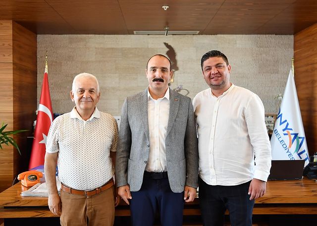 Konyaaltı Belediyesi, Farklı Kesimlerle Diyalogunu Sürdürüyor