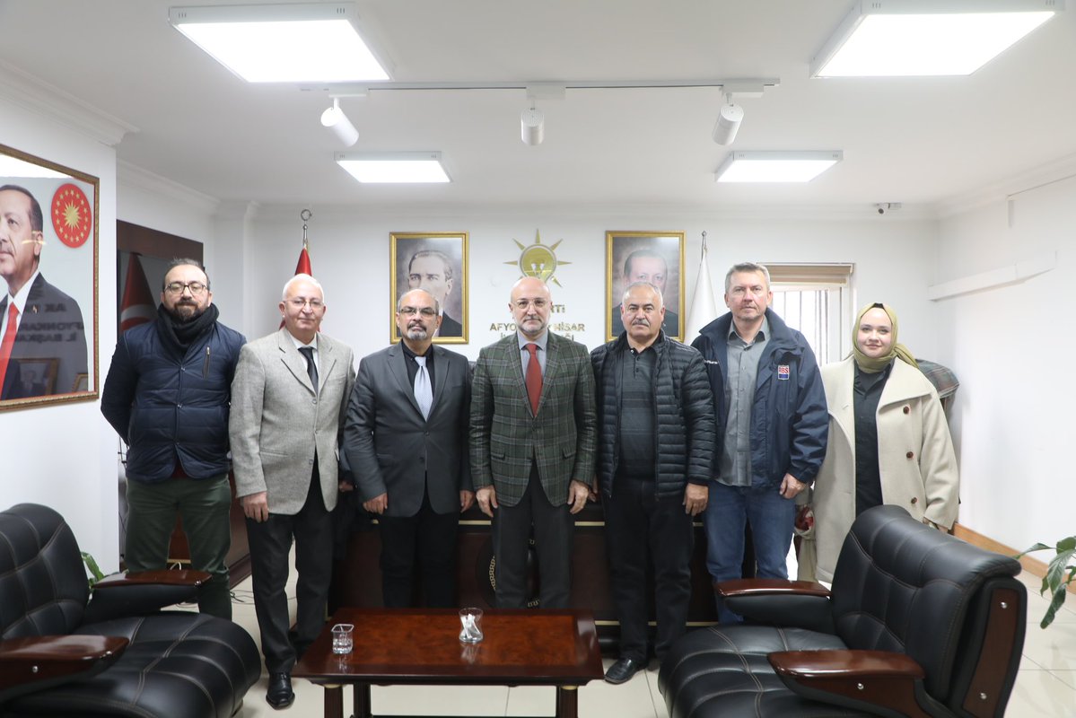 Veteriner Hekimler Odası'ndan AK Parti İl Başkanlığı'na Anlamlı Ziyaret