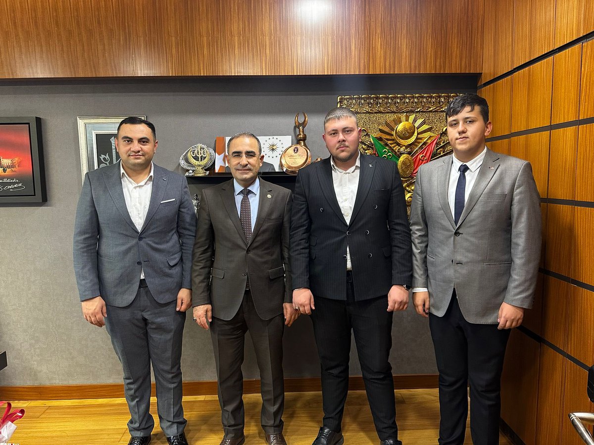 Afyonkarahisar Gençlerinden Meclis'e Ziyaret