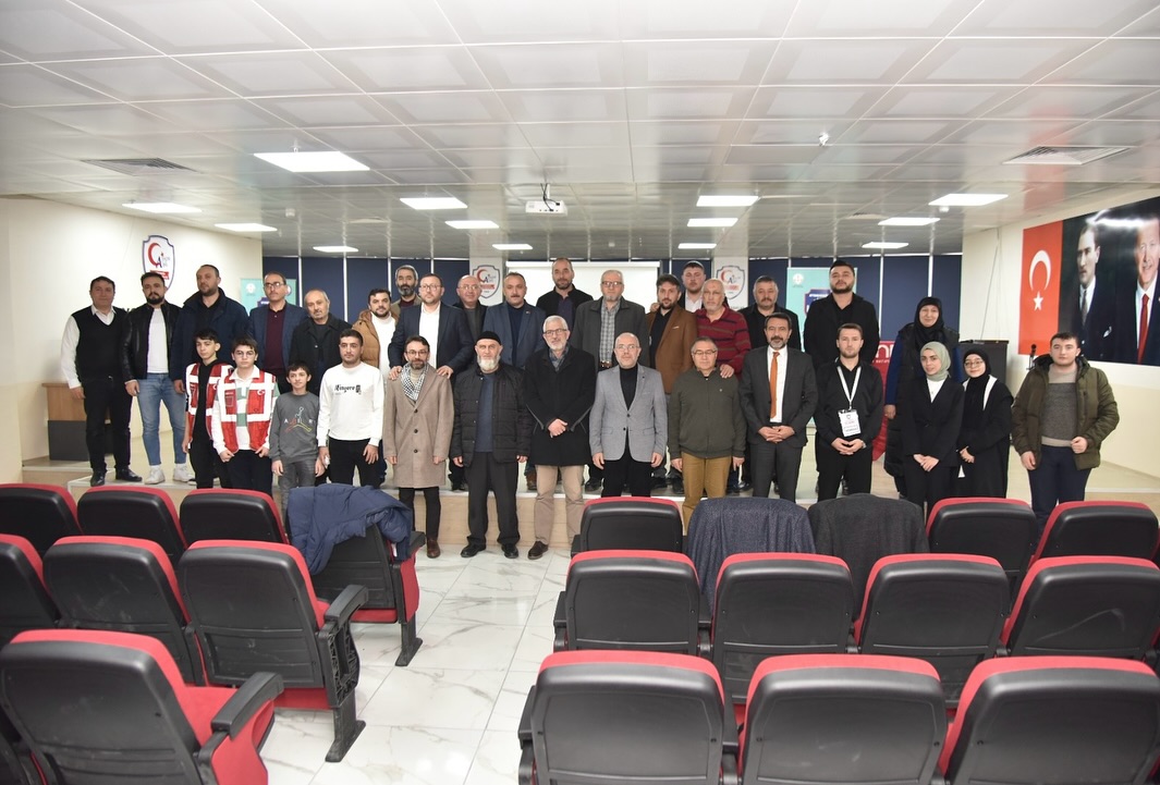 Afyonkarahisar'da İmam Hatipliler Bir Araya Geldi