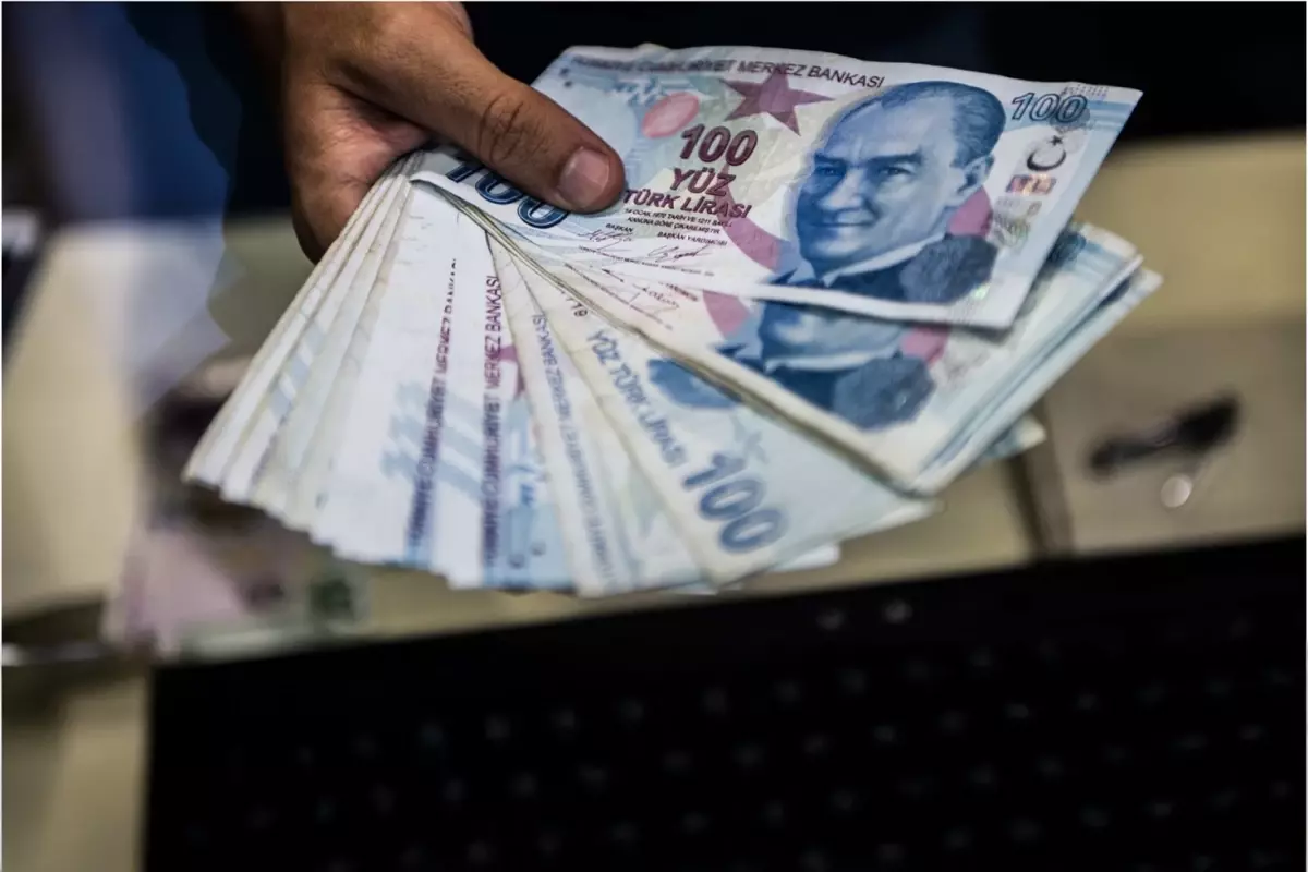 Emeklilerin Zam Farkı Şubat Ayına Sarkabilir