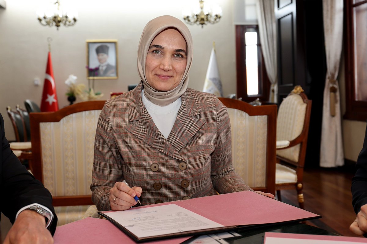 Afyonkarahisar'da Üniversite Öğrencilerine Destek: İŞKUR Gençlik Programı Başladı