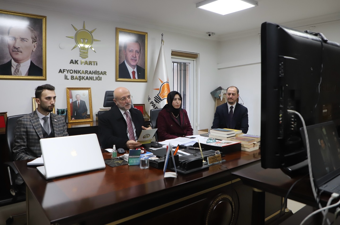 AK Parti Afyonkarahisar'da Büyük Hedeflerle Toplanıyor