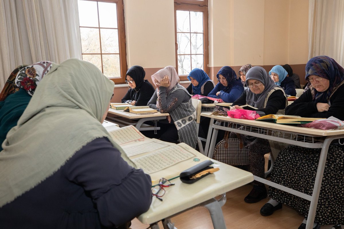 Afyonkarahisar'da Ramazan Ayının Bereketi Bilgi Evlerinde Paylaşılacak