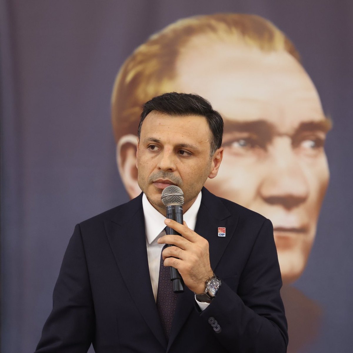 CHP Afyonkarahisar İl Başkanı, İstanbul İl Başkanı Özgür Çelik'e Destek Mesajı Verdi