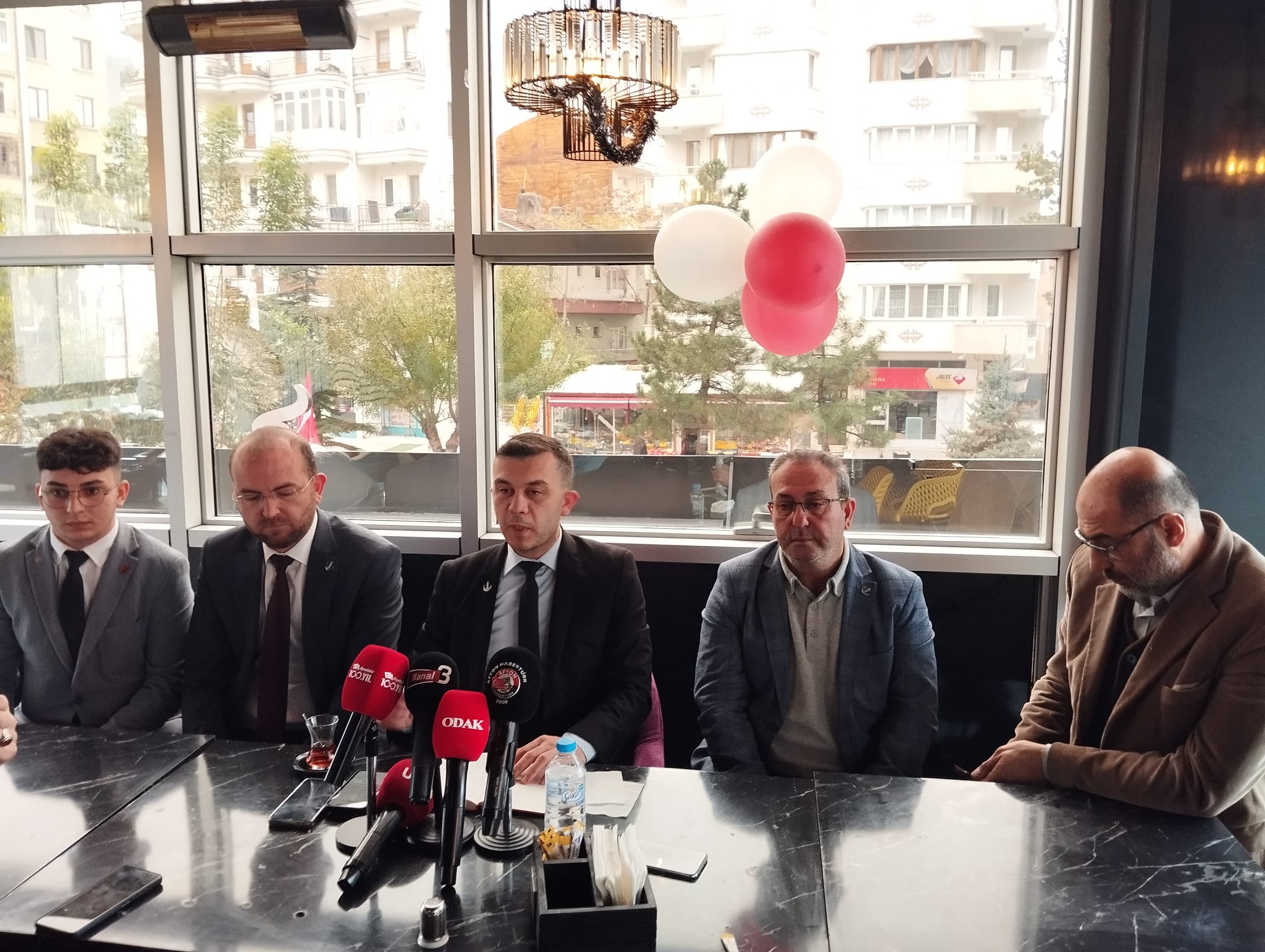 Çakır, İsrail'in Filistin'e yönelik saldırılarını şiddetle kınadı 