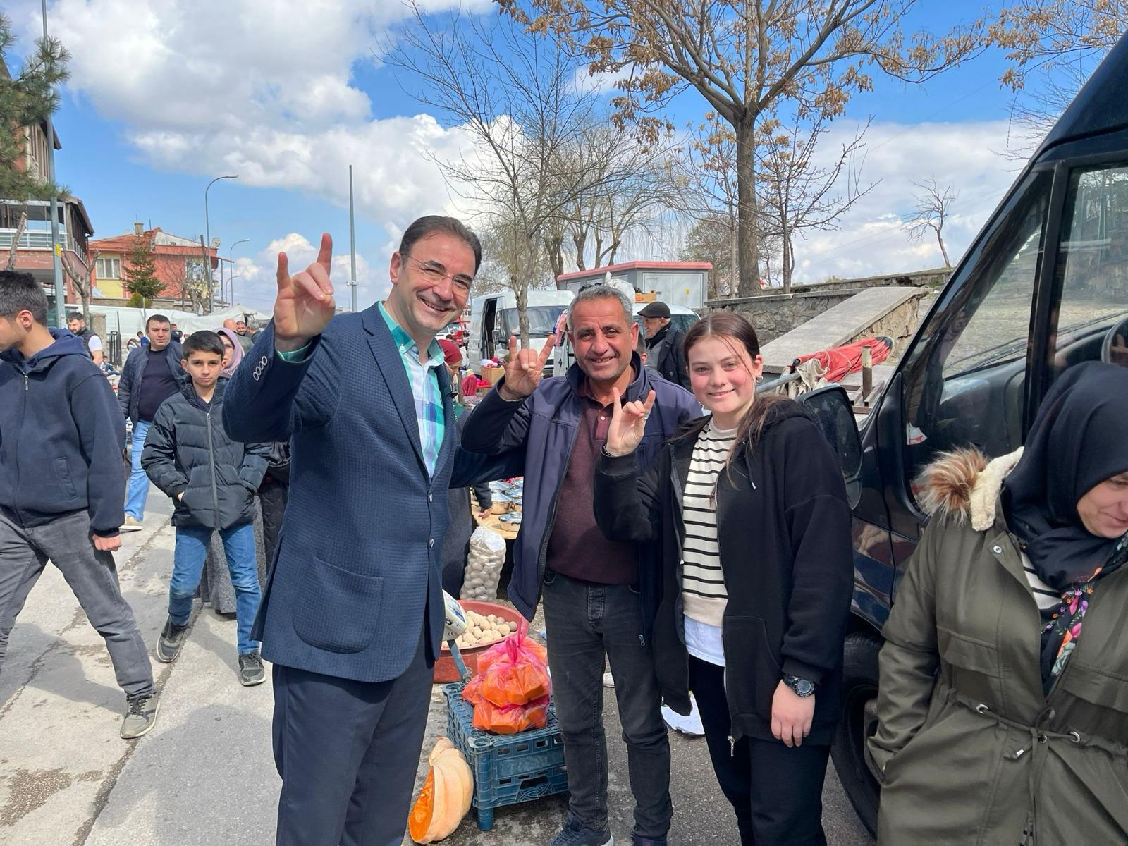 Küçükkurt, Ortak geçmiş, birlikte gelecek